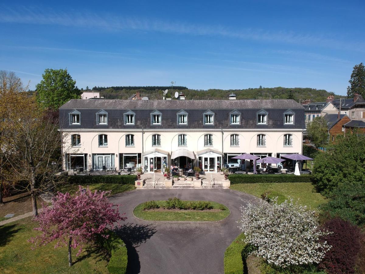 Le Pre Saint Germain Hotell Louviers Exteriör bild